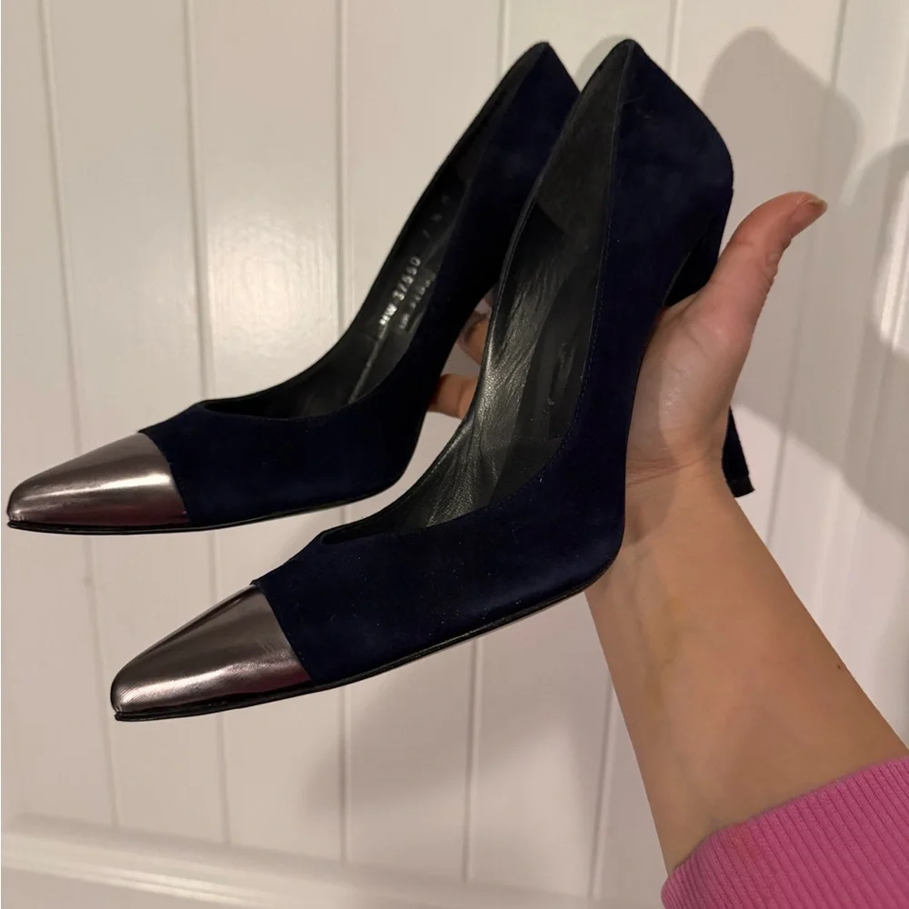 Stuart Weitzman suede pointed-toe heels, navy blue, size 7 - Picture 8 of 9